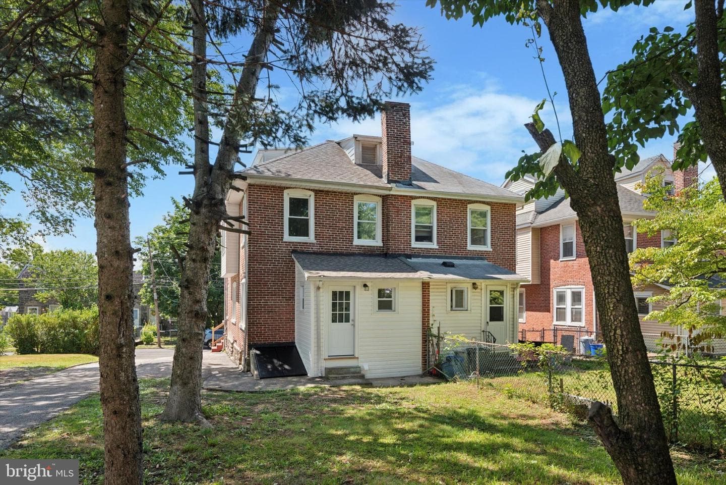 3933 Dennison Avenue photo 21