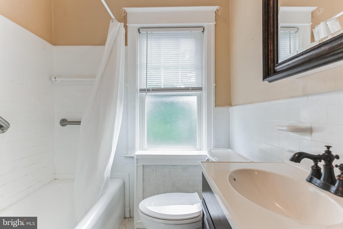 115 Wilson Avenue photo 16