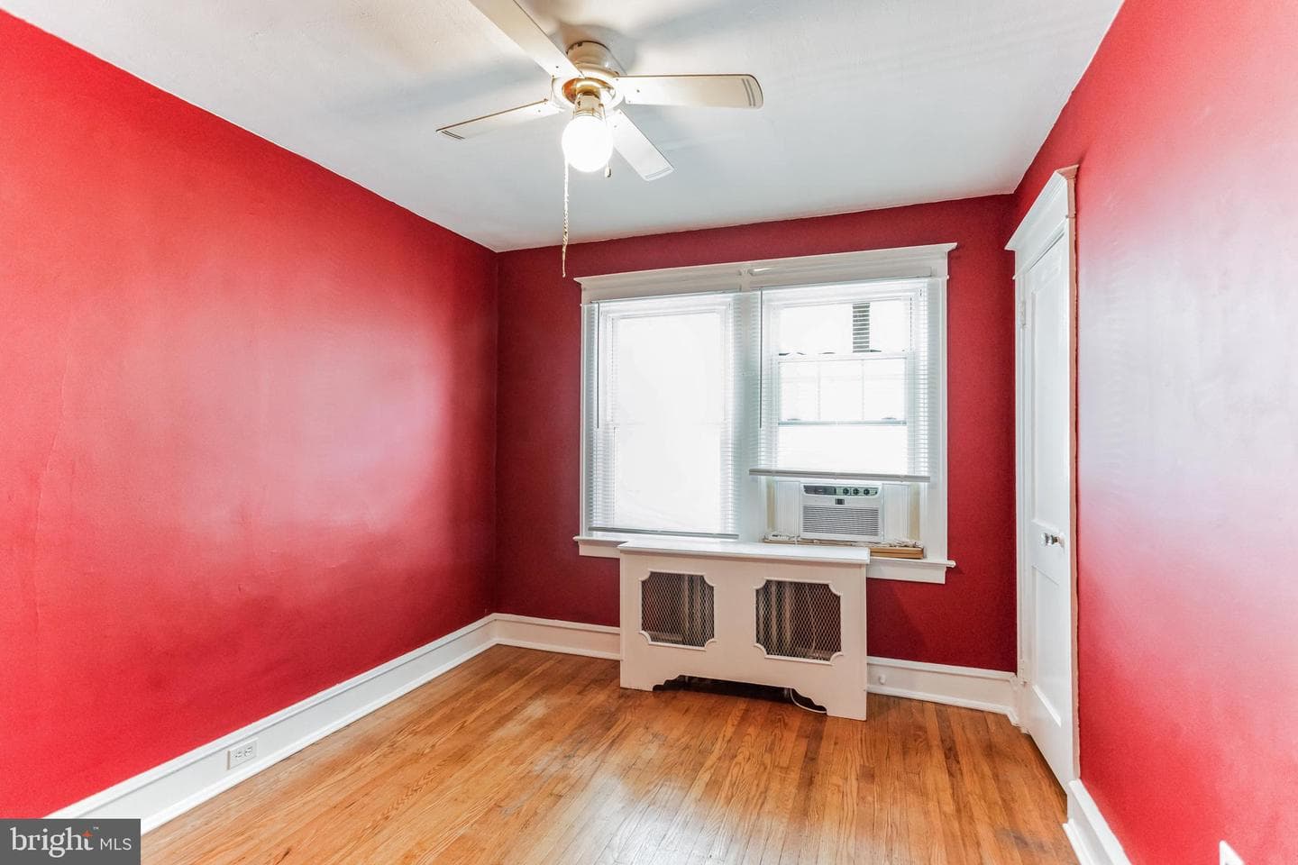 115 Wilson Avenue photo 19