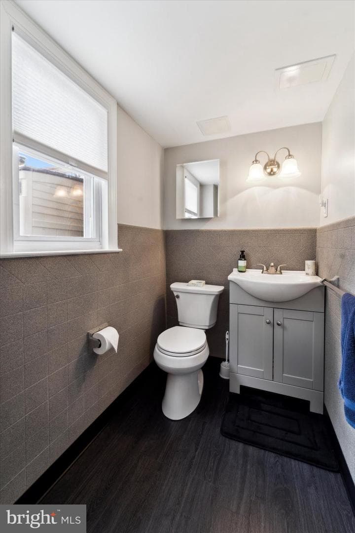 2947 Eastburn Avenue photo 12