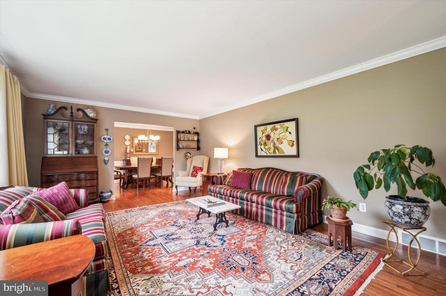 206 Fawnhill Road photo 5
