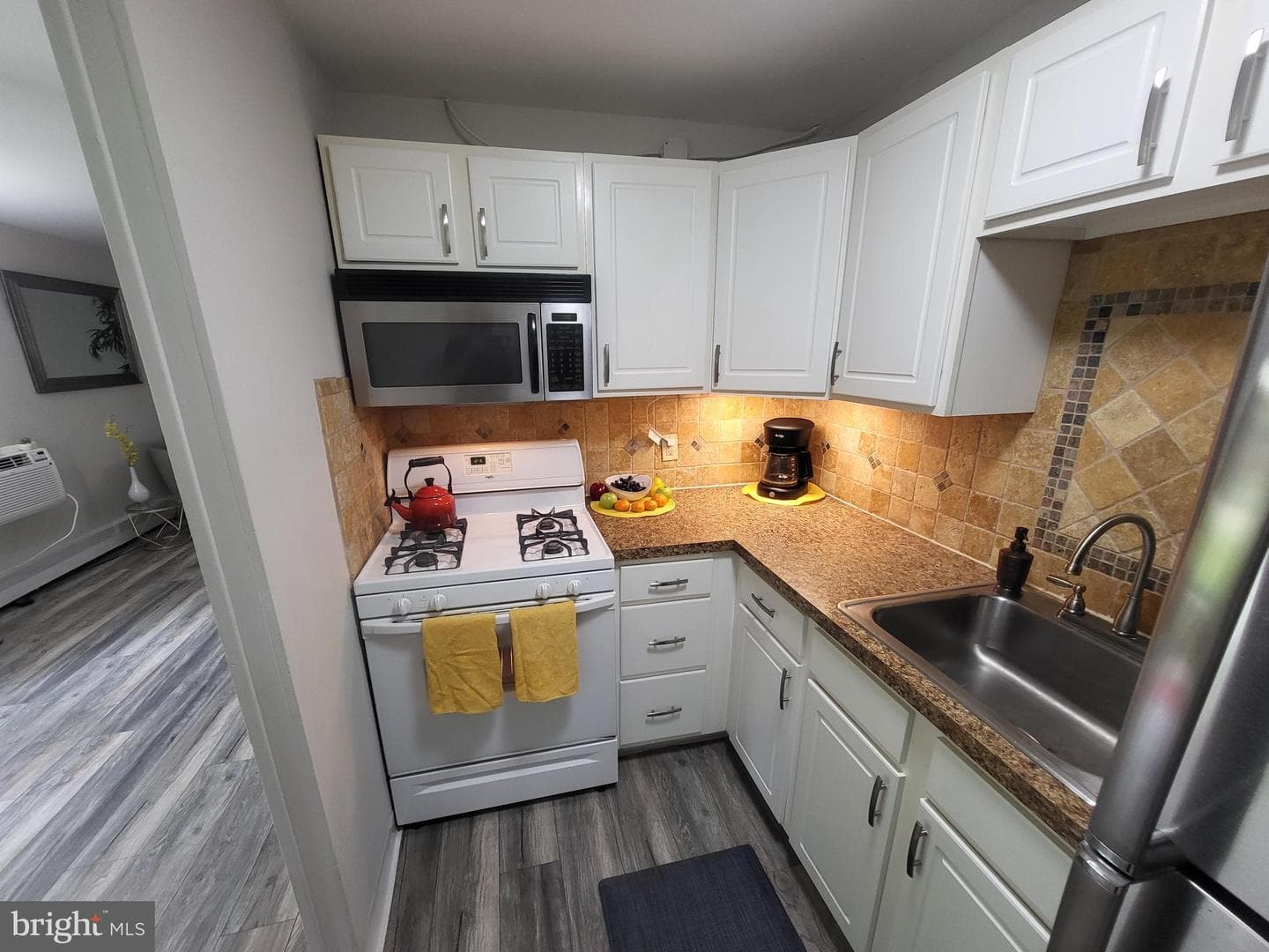 100 E Glenolden Avenue #E-16 photo 12