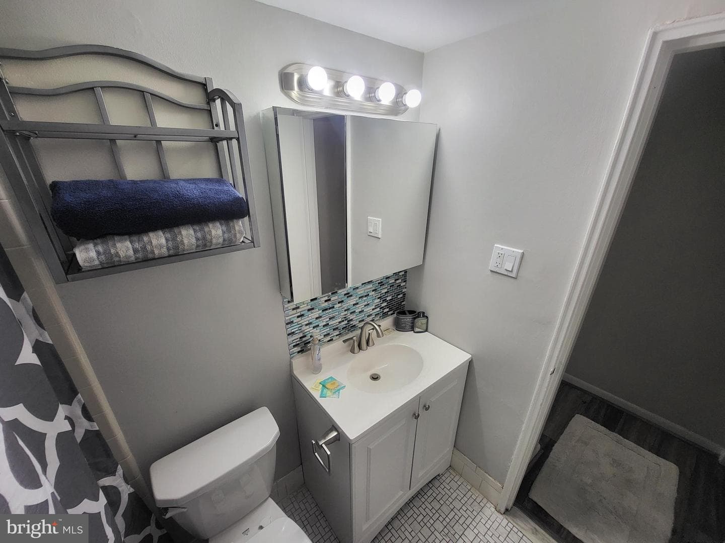 100 E Glenolden Avenue #E-16 photo 21