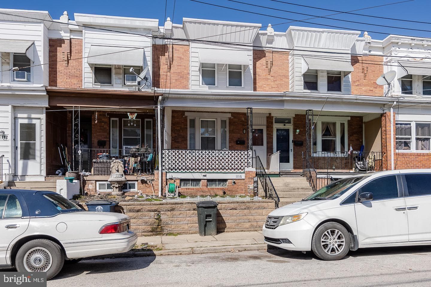 1116 E 11th Street photo 1