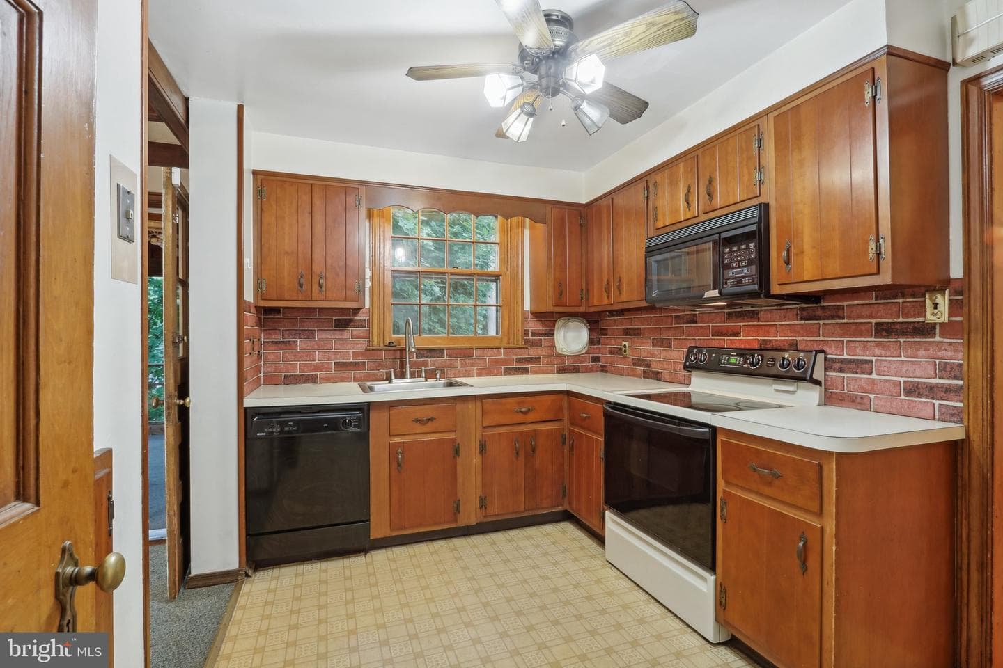 5039 Marvine Avenue photo 17