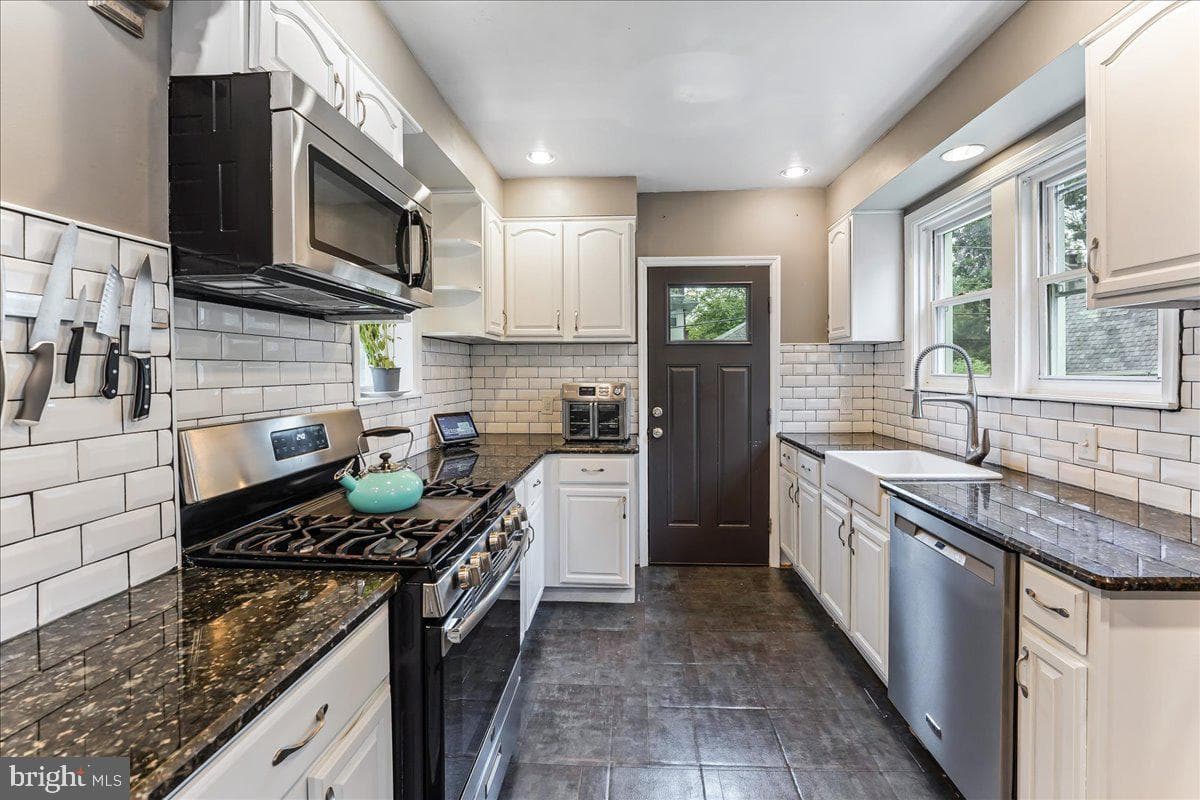 312 Owen Avenue photo 10