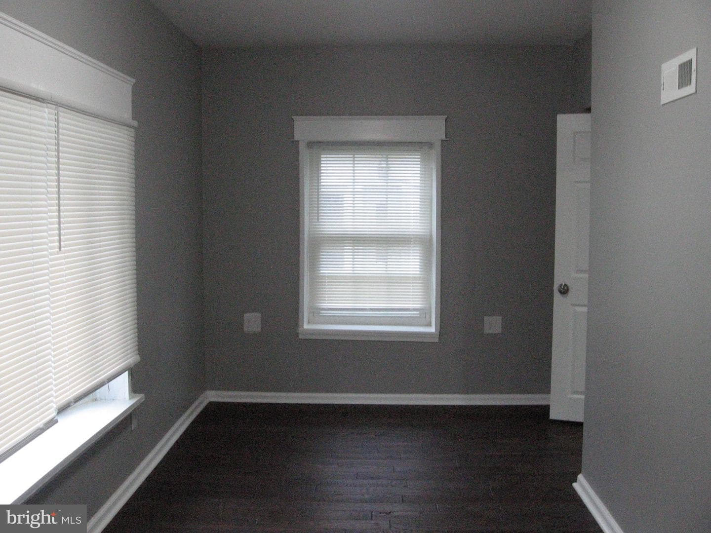 200 W Mowry Street photo 14