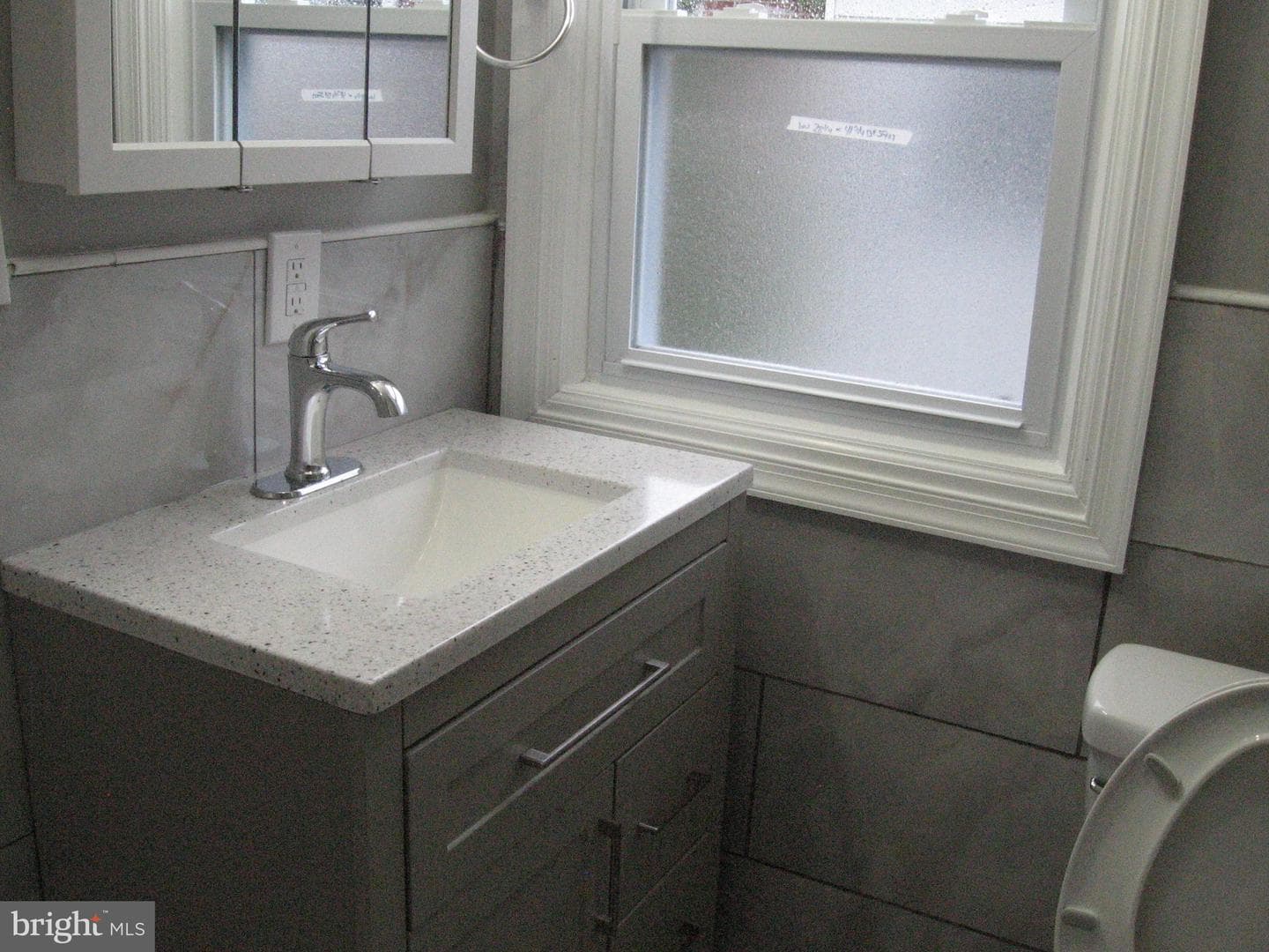 200 W Mowry Street photo 21