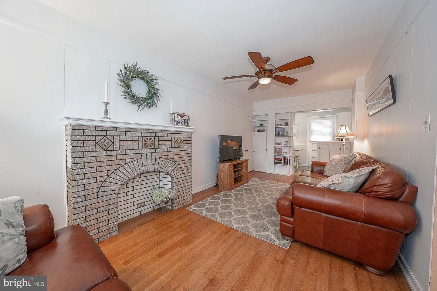 34 Schoolhouse Lane photo 12