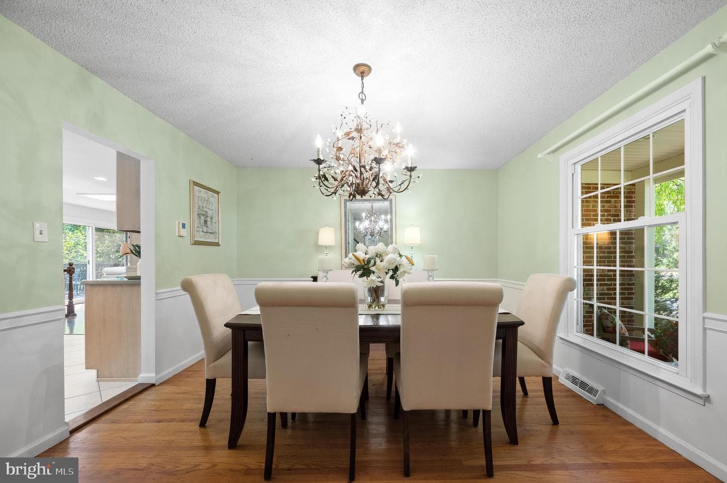 3654 Waynesfield Drive photo 9