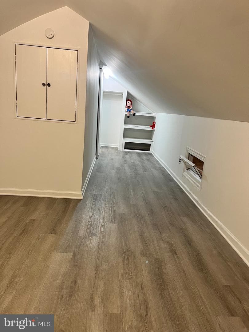 530 Woodglen Road photo 26