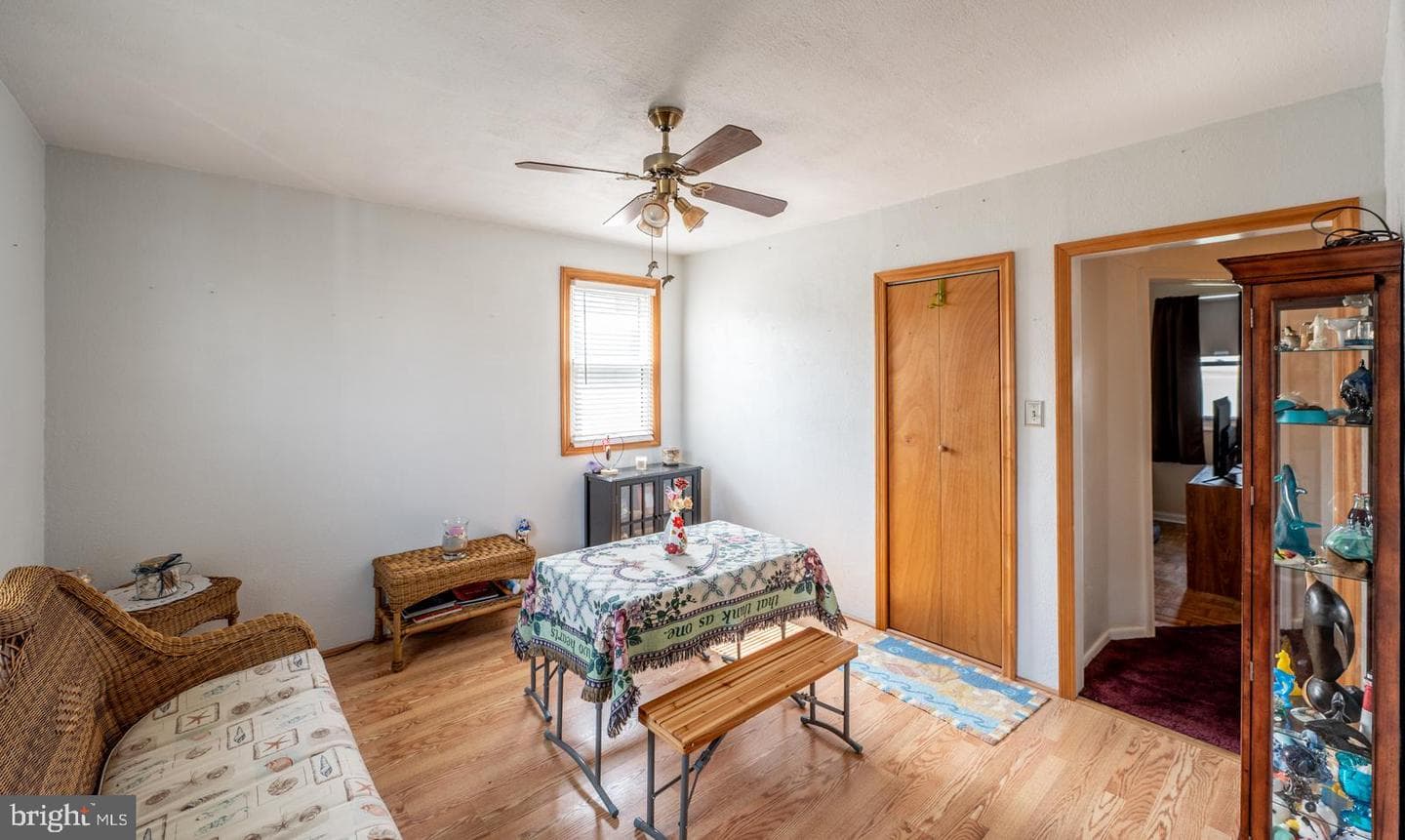 3451 Victor Avenue photo 17
