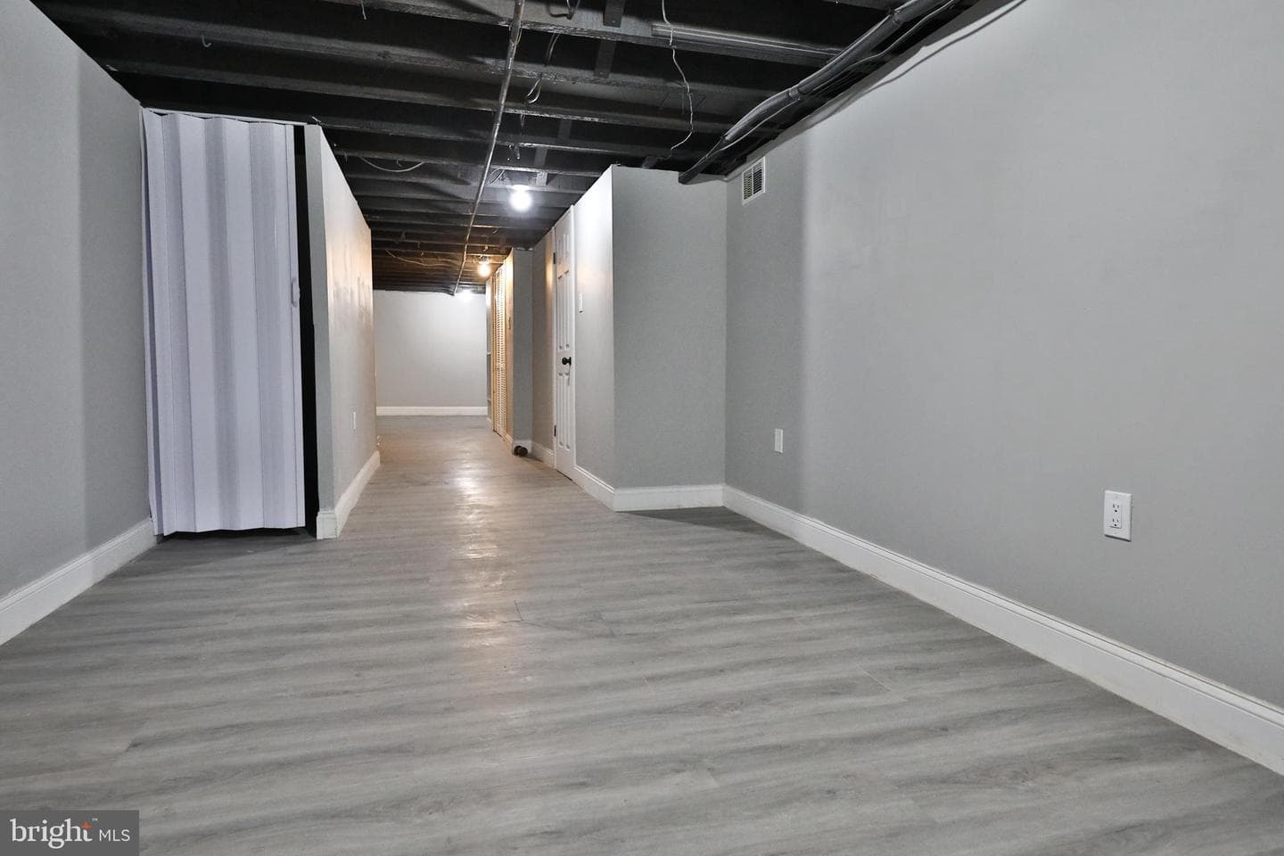 405 S 4th Street photo 22