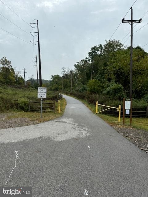 419 Station Ln. photo 17