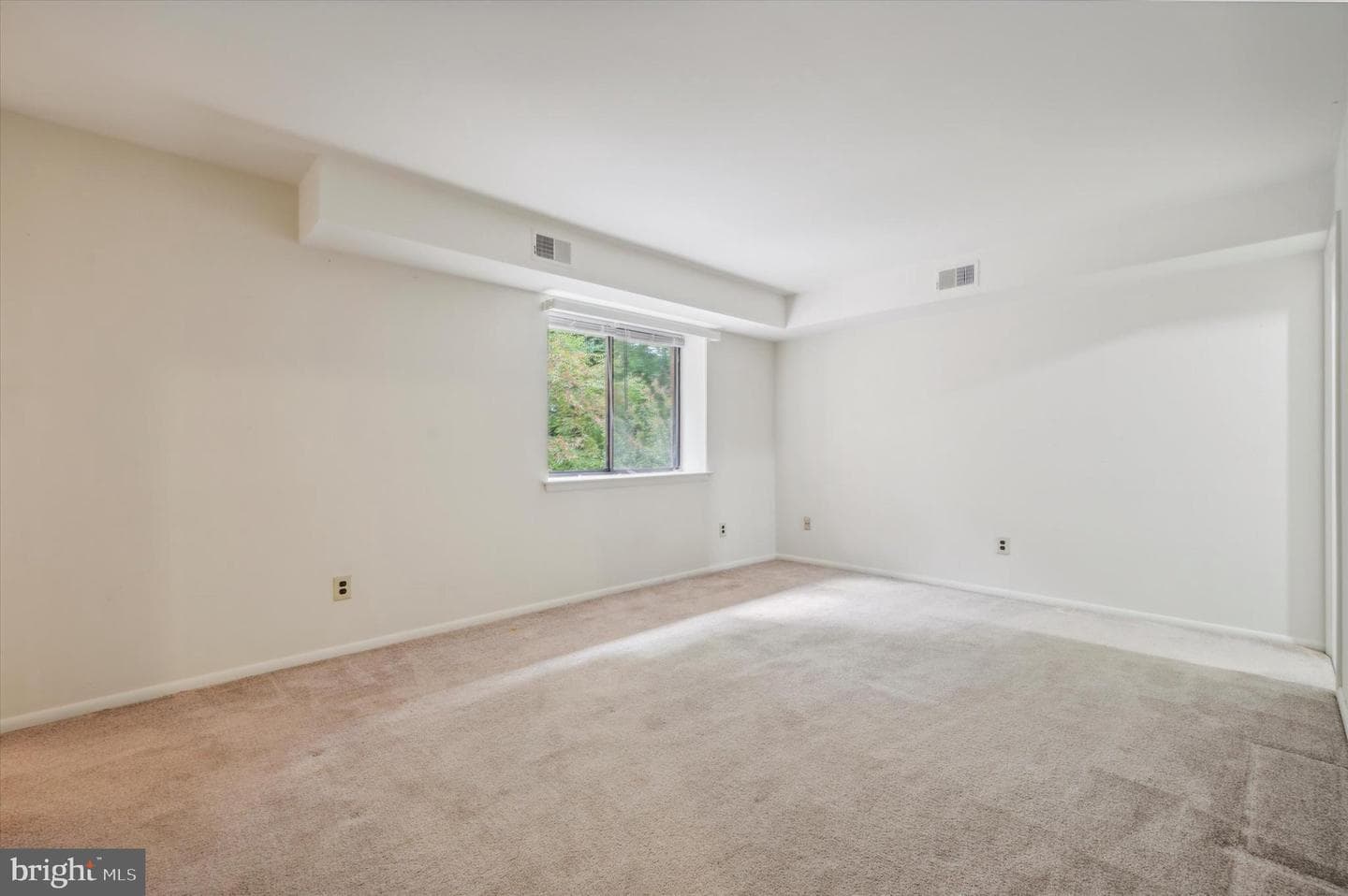618 N Lemon Street photo 14