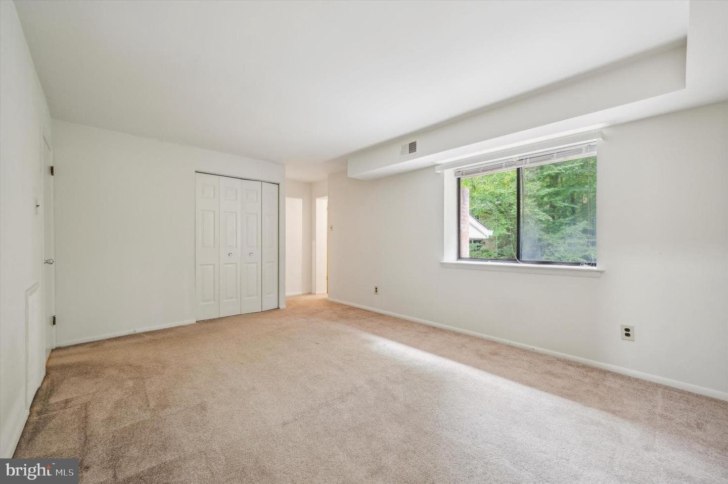 618 N Lemon Street photo 15