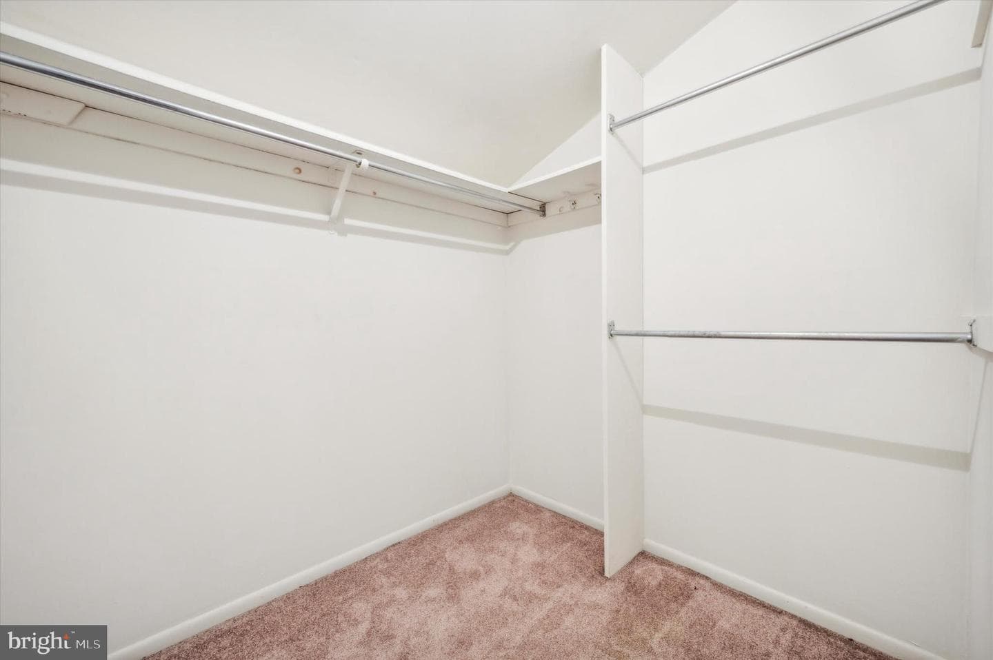 618 N Lemon Street photo 17
