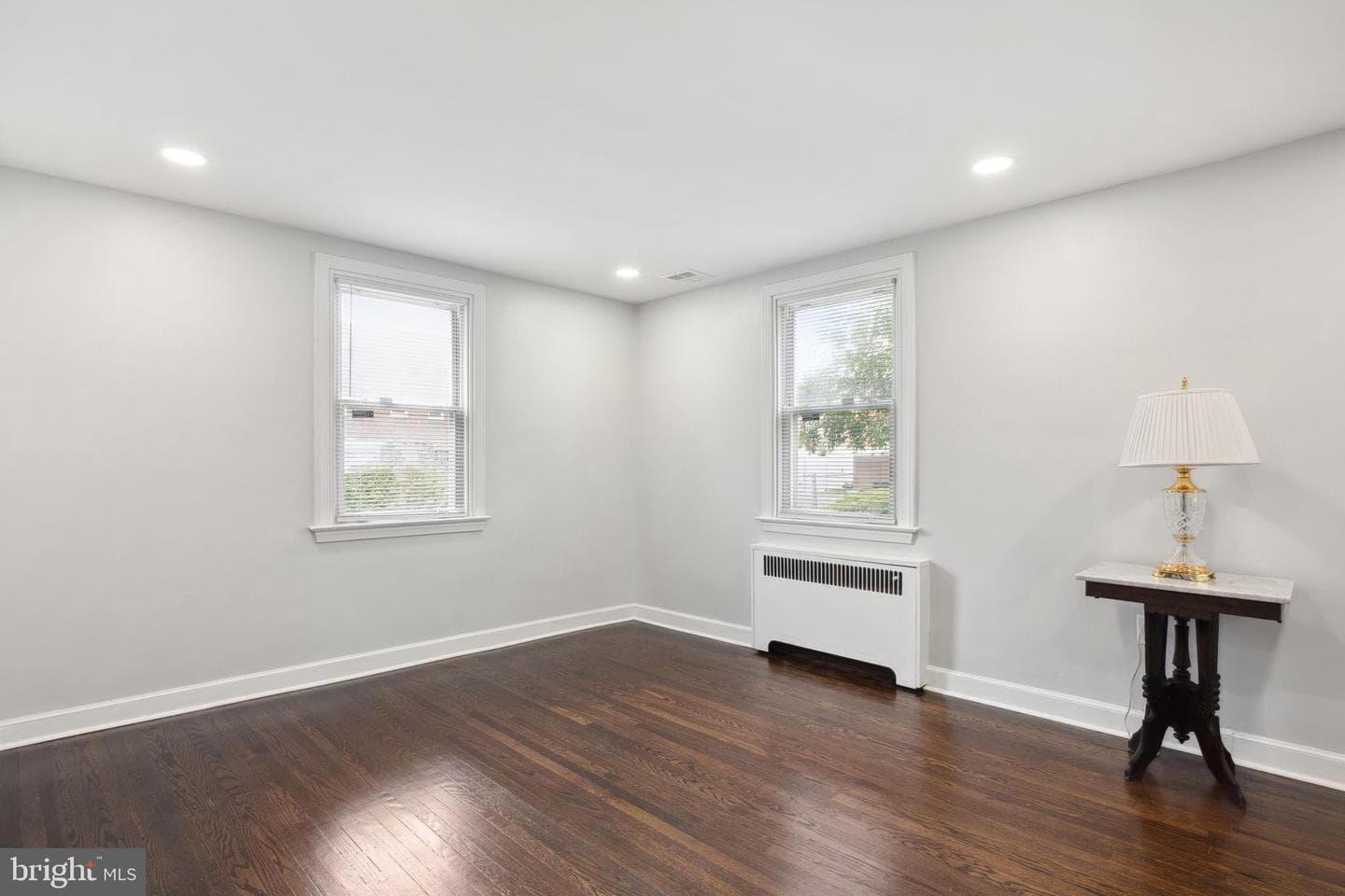 1104 Serrill Avenue photo 5