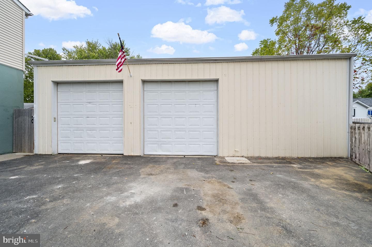 1618 Meetinghouse Road photo 4