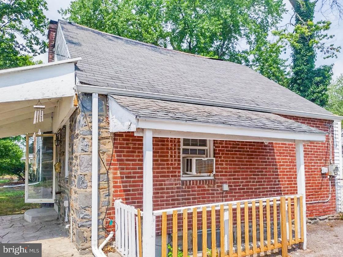 905 Springfield Road photo 25