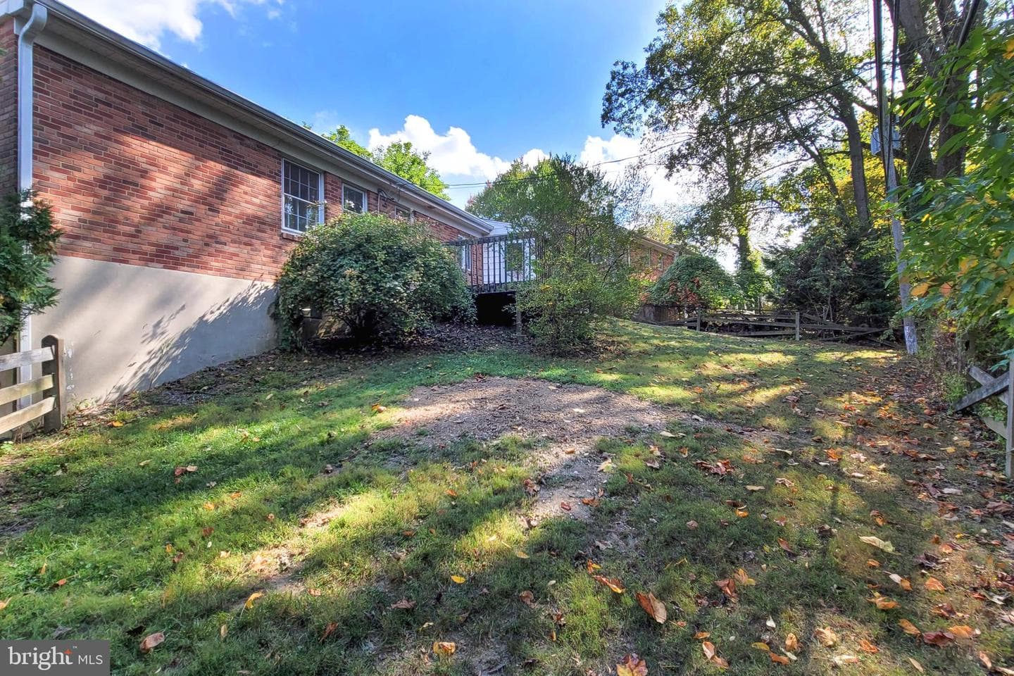 120 Snyder Lane photo 25