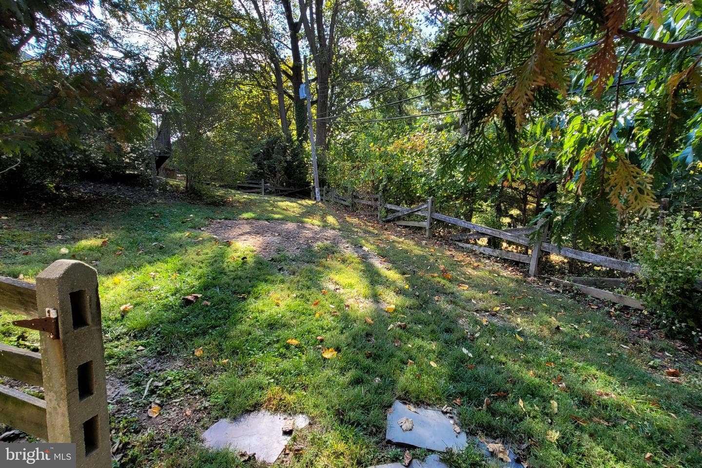 120 Snyder Lane photo 26