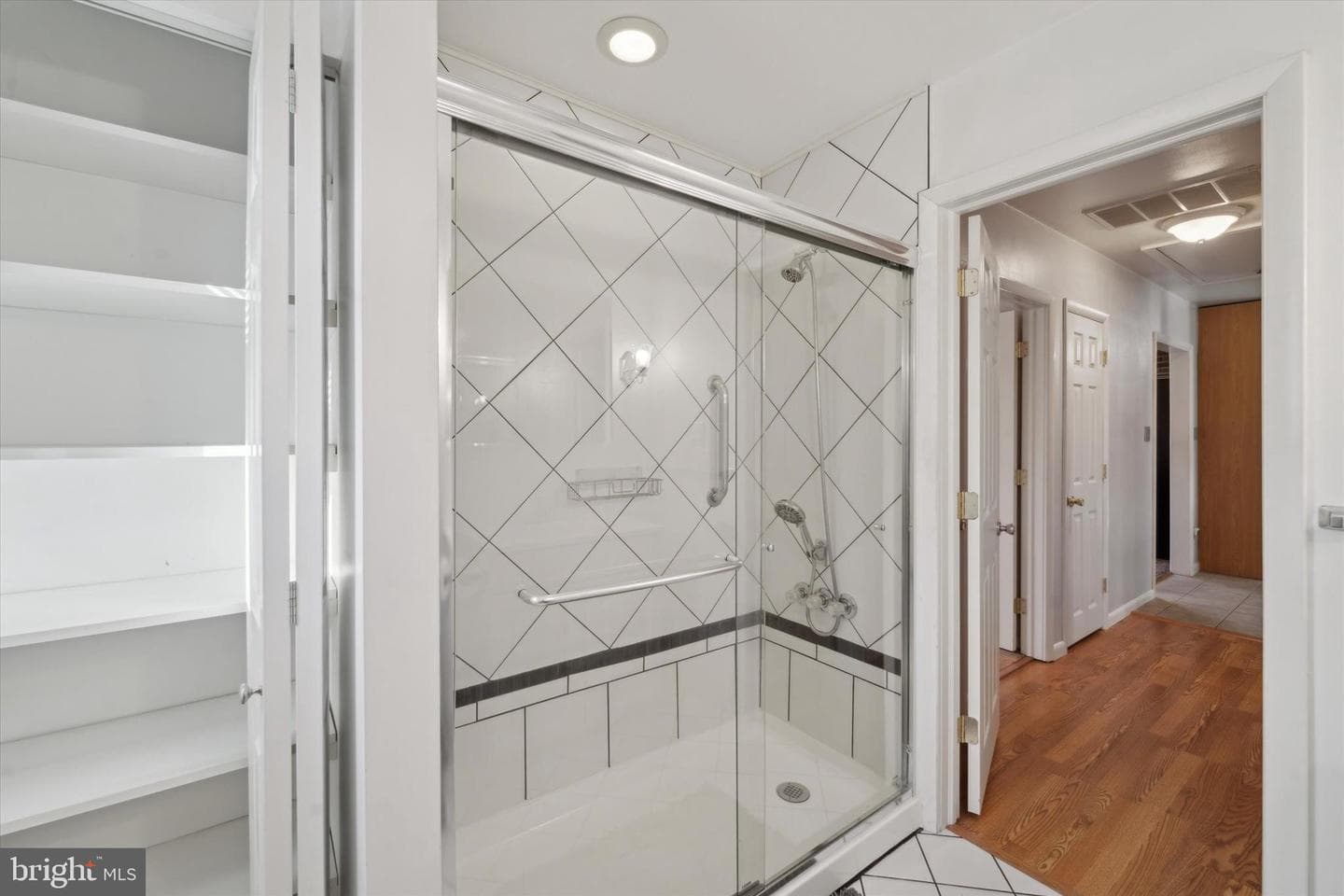 205 Beech Street photo 19