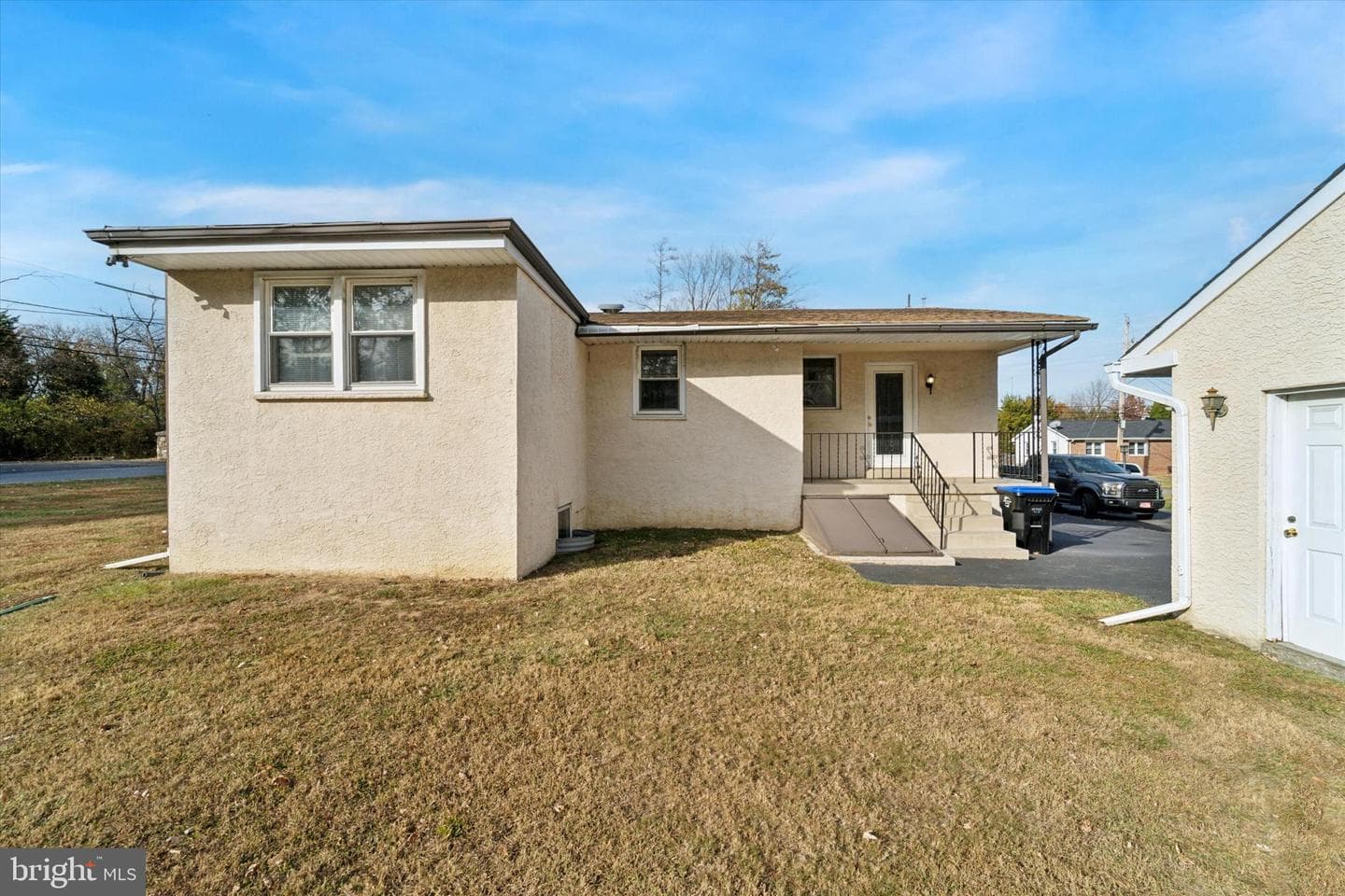205 Beech Street photo 31