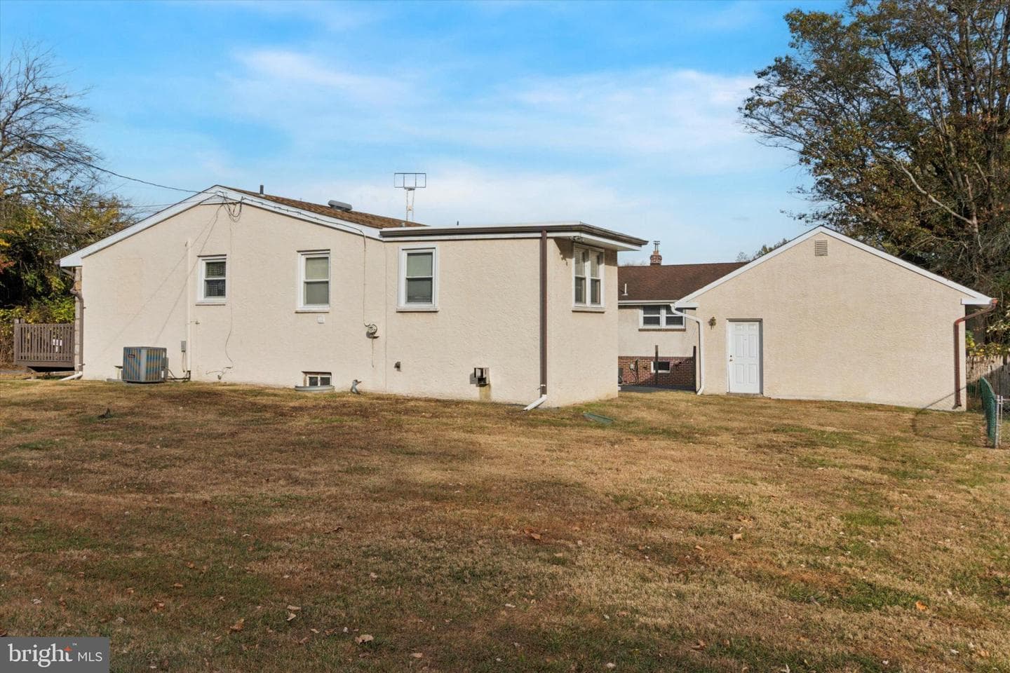 205 Beech Street photo 32