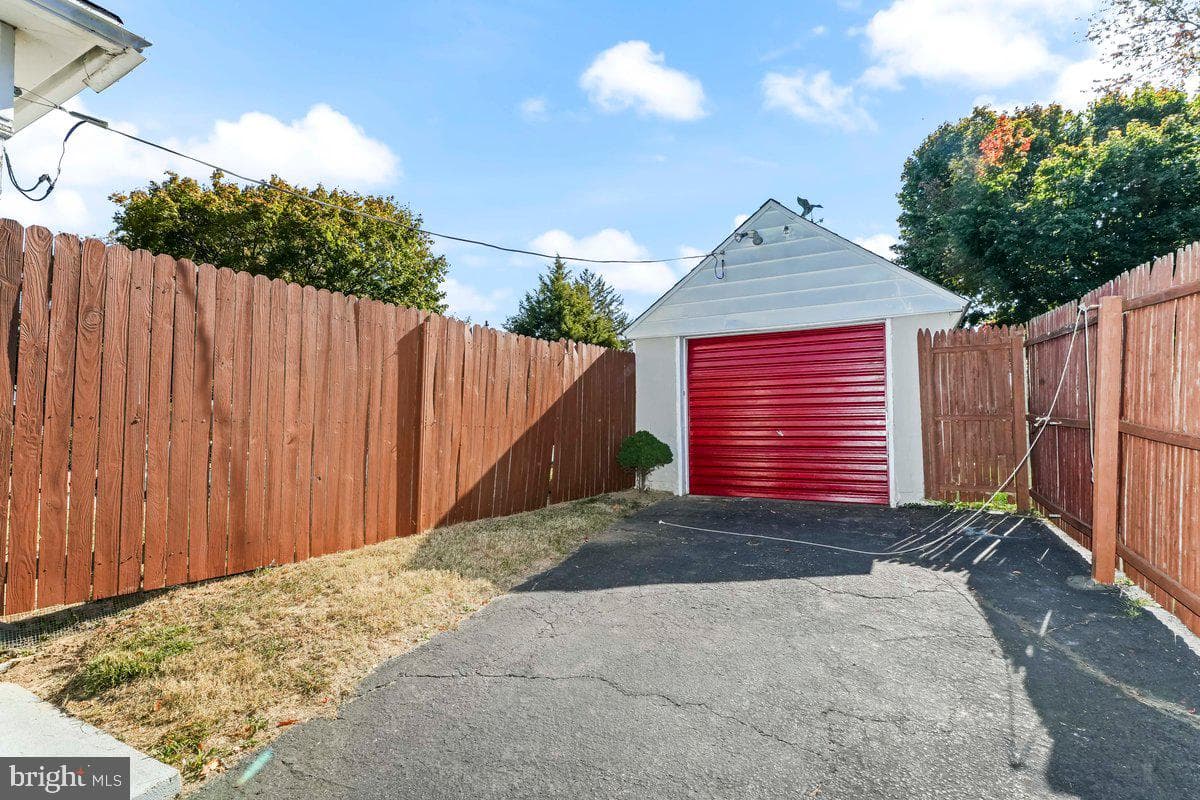2225 Meetinghouse Road photo 24