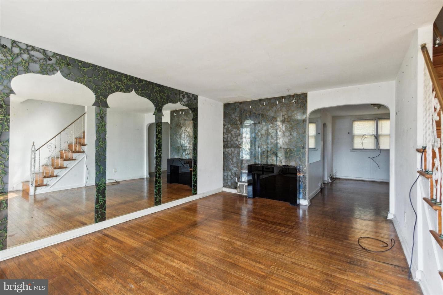 749 Fern Street photo 3