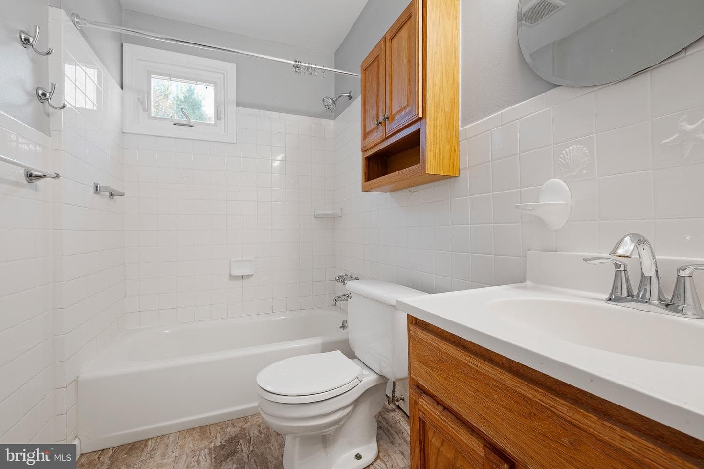 41 Devonwood Road photo 13