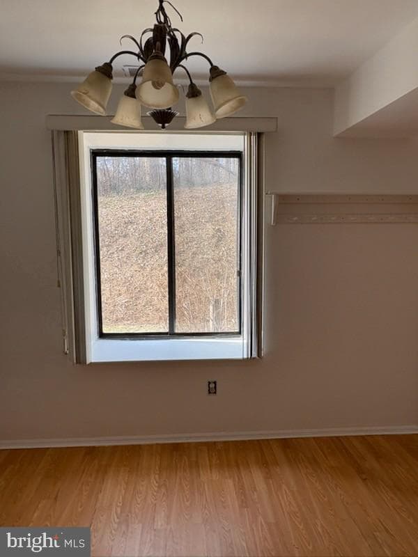 7417 Hilltop Drive photo 9