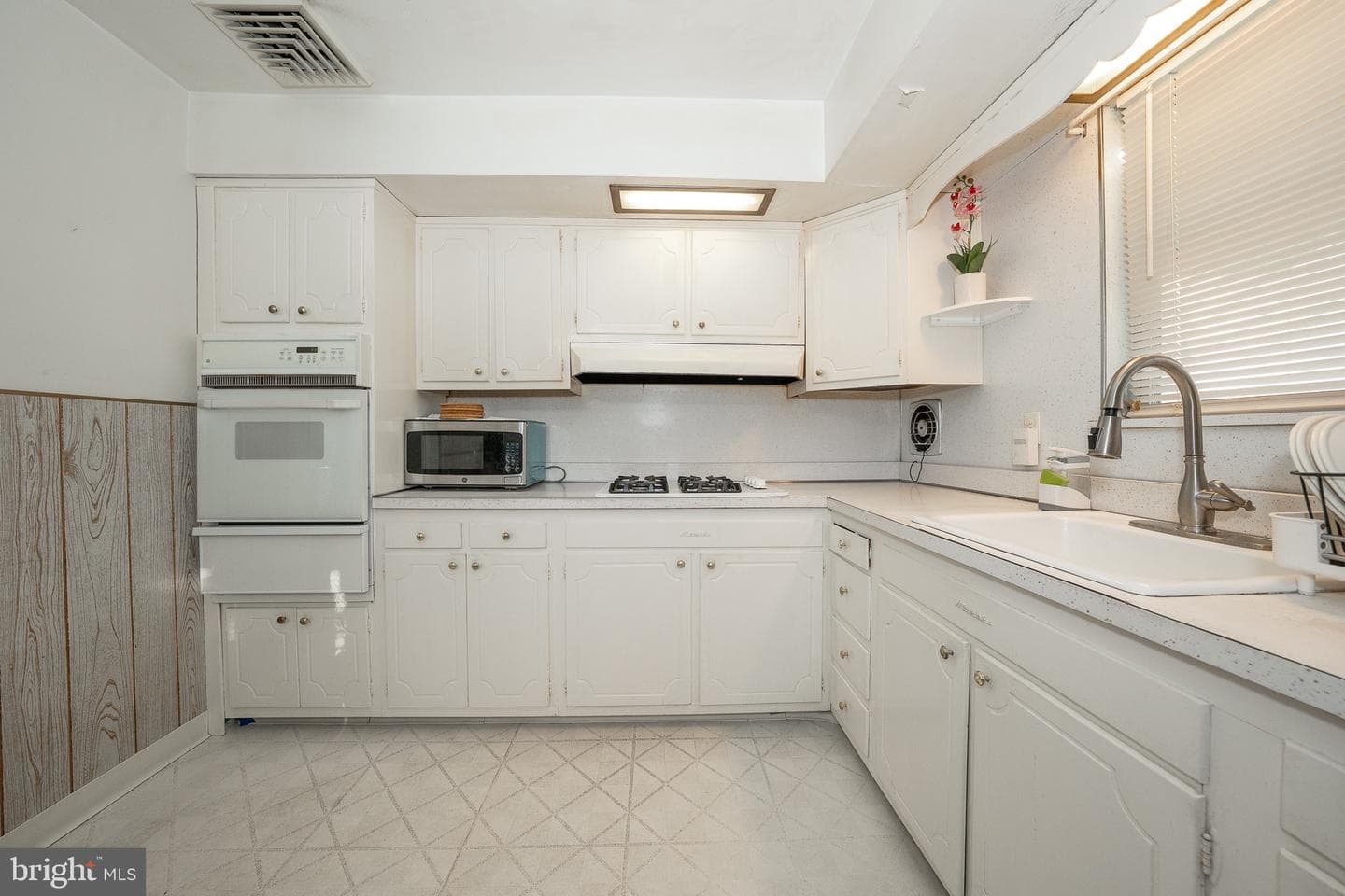 3424 Albemarle Avenue photo 13