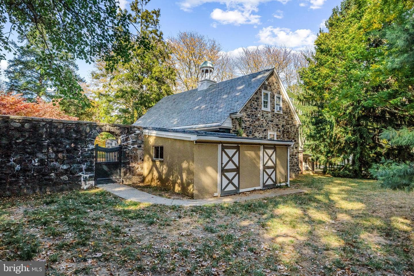 705 Church Road photo 43