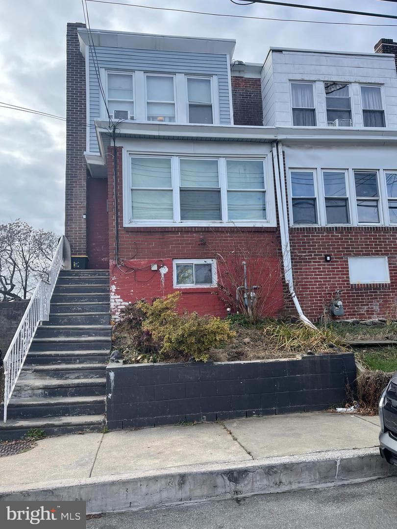 614 Fern Street photo 2