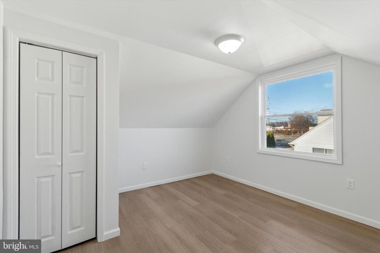 3757 6th Street photo 13