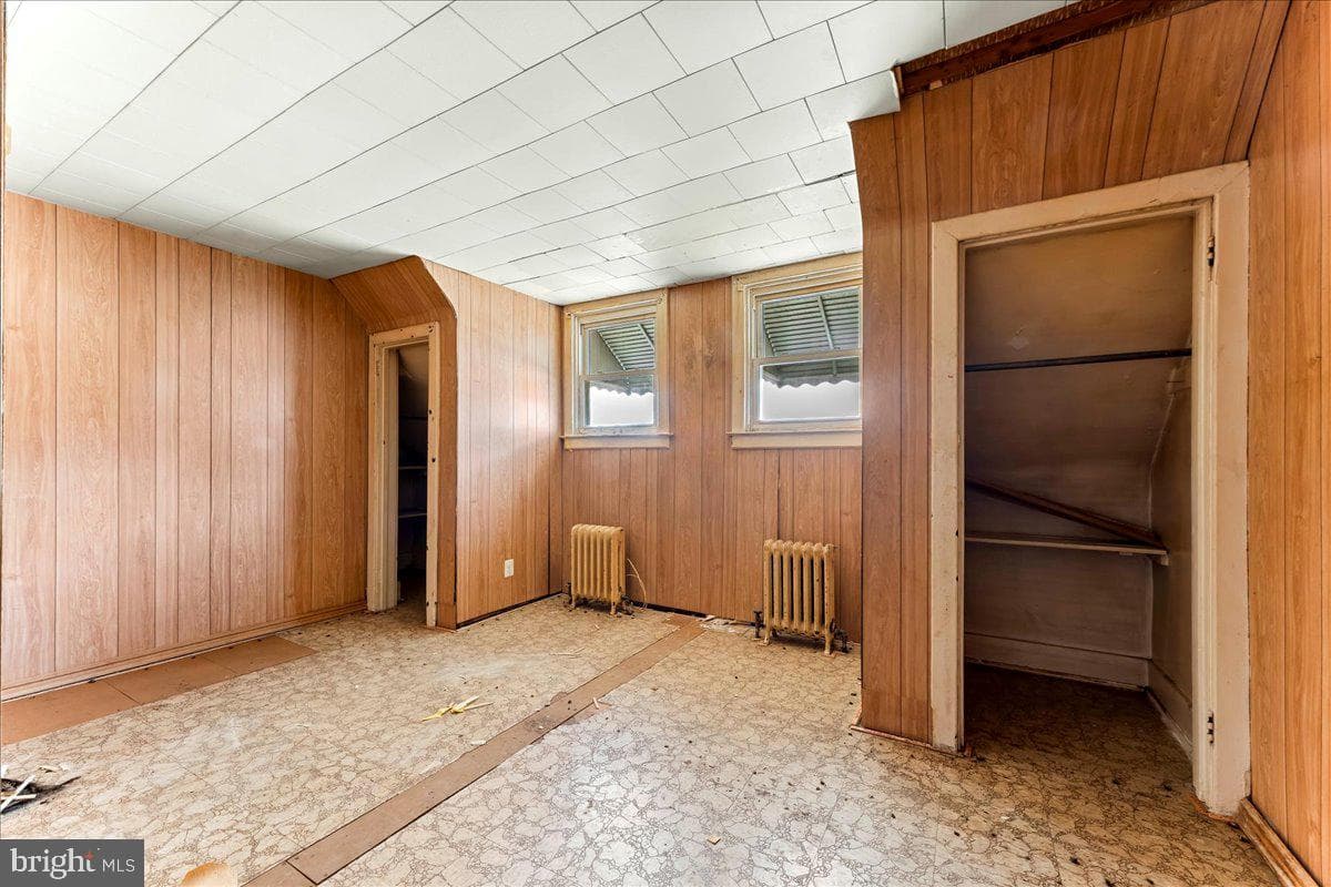 1119 Sterling Avenue photo 12