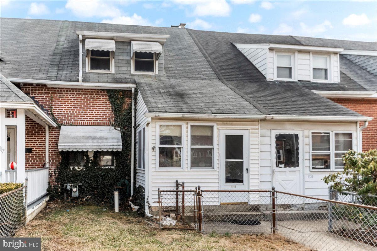 1119 Sterling Avenue photo 17