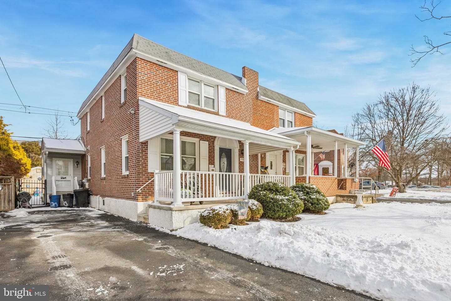 720 Creghan Avenue photo 24