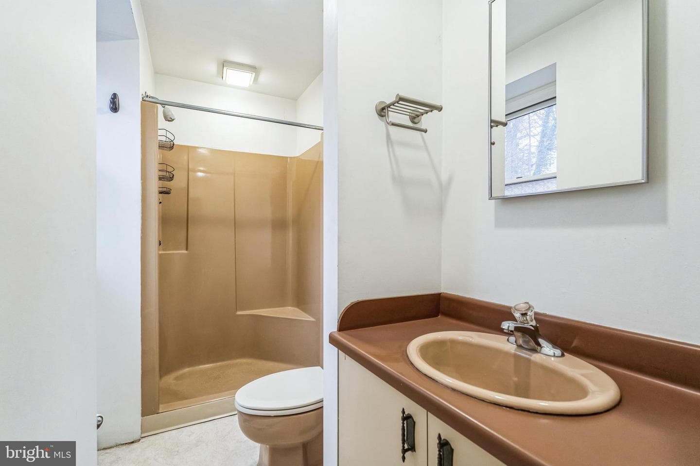 212 Ashurst Avenue photo 19