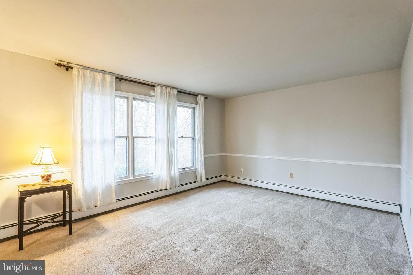 212 Ashurst Avenue photo 4