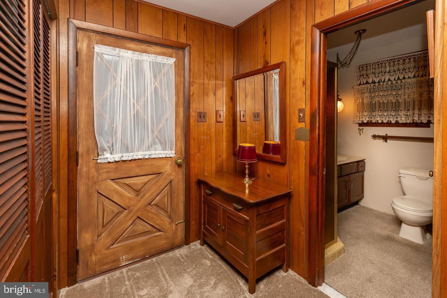 1556 Burmont Road photo 14