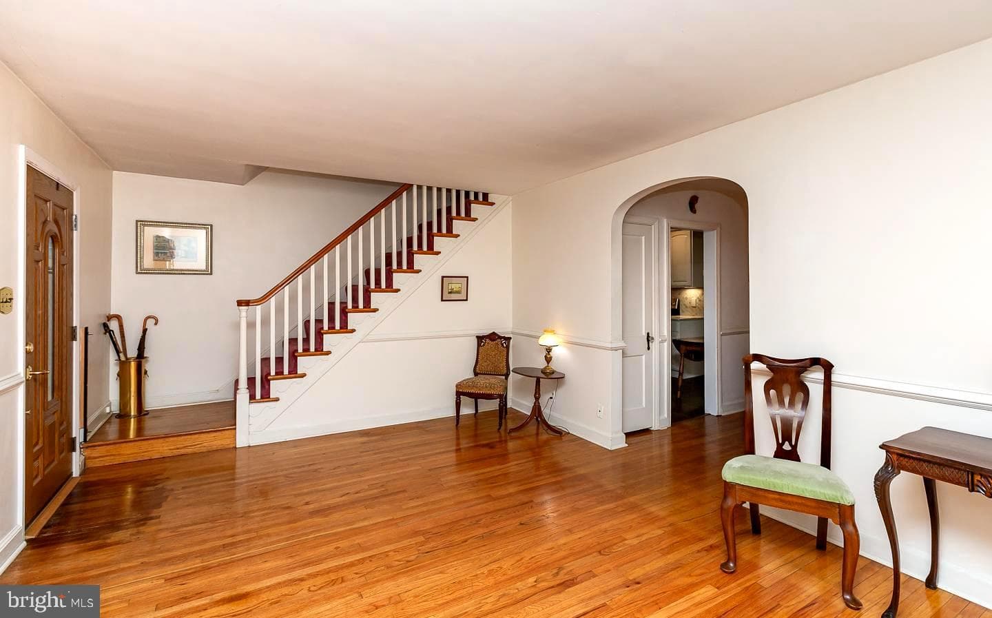 1556 Burmont Road photo 5