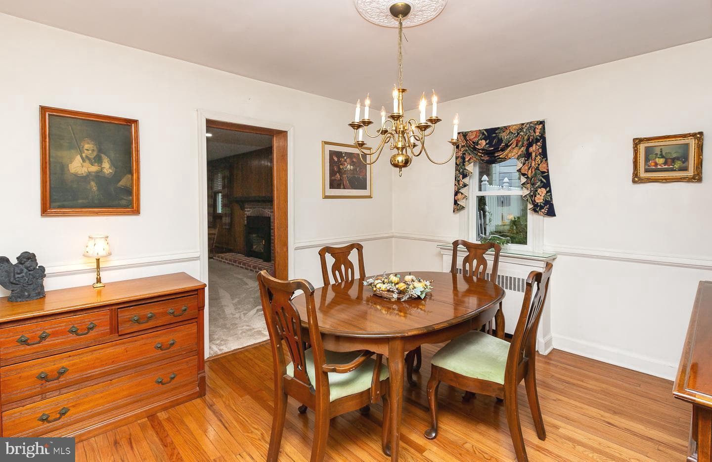 1556 Burmont Road photo 9