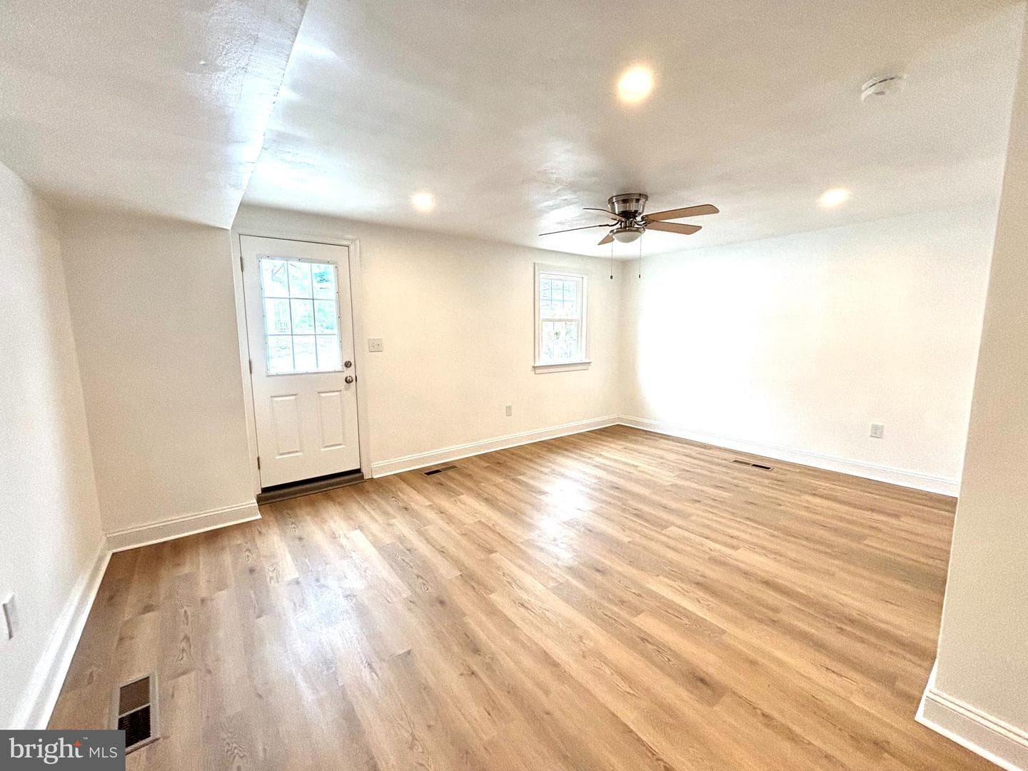 212 Grandview Road photo 17