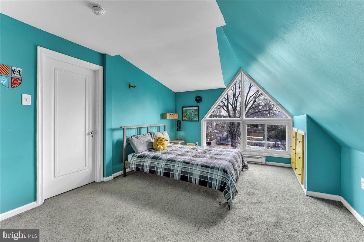 627 Ardmore Avenue photo 30