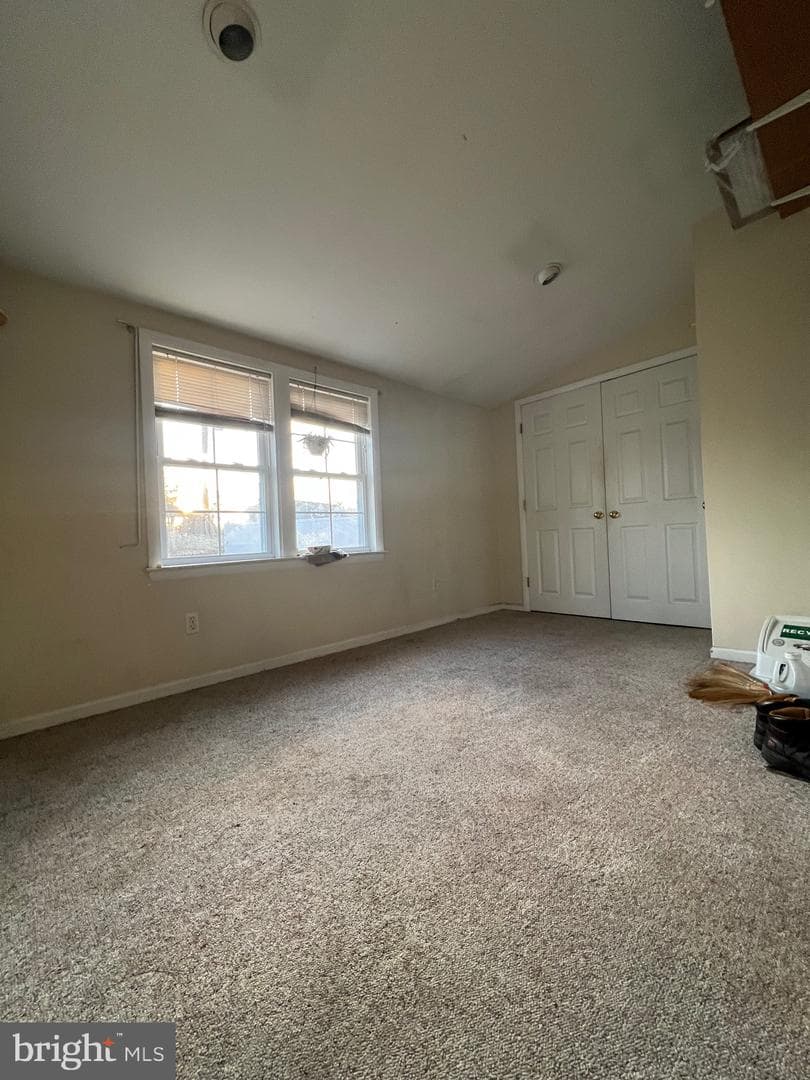 2558 Secane Road photo 10