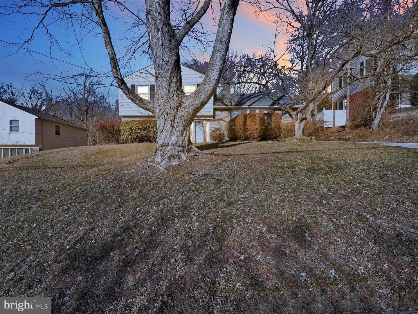 2530 Parke Lane photo 5