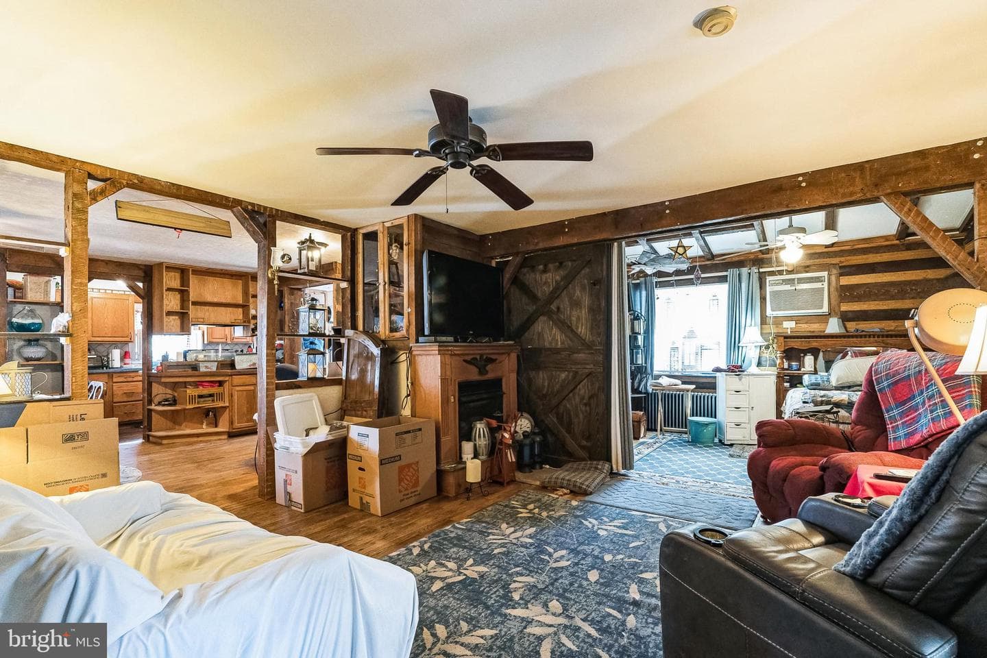 835 Hill Road photo 13